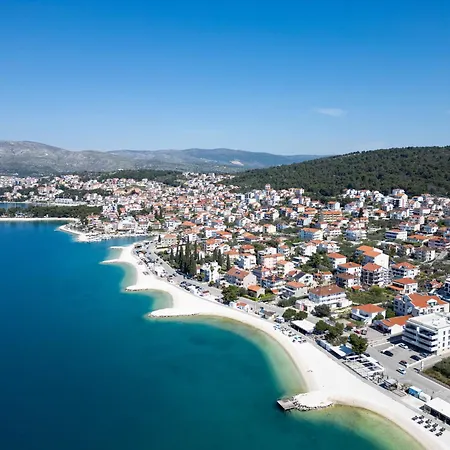 Appartement Oasis Okrug Gornji